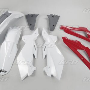 BODY KIT TC 05-07 OE06