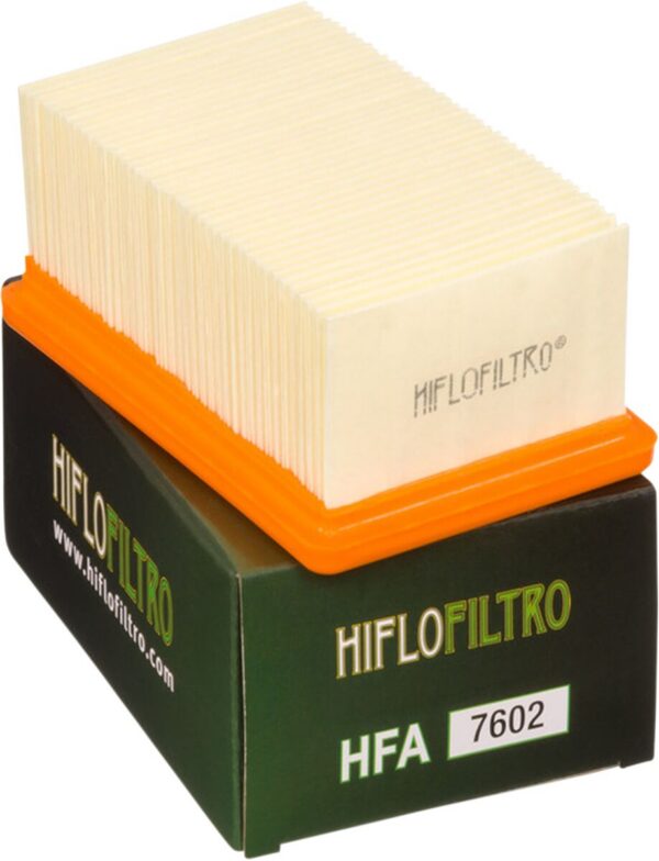 AIR FILTER F650CS 02-05