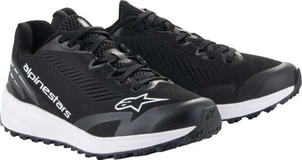 SHOE METAROAD V2 BLK/WHT 5.5