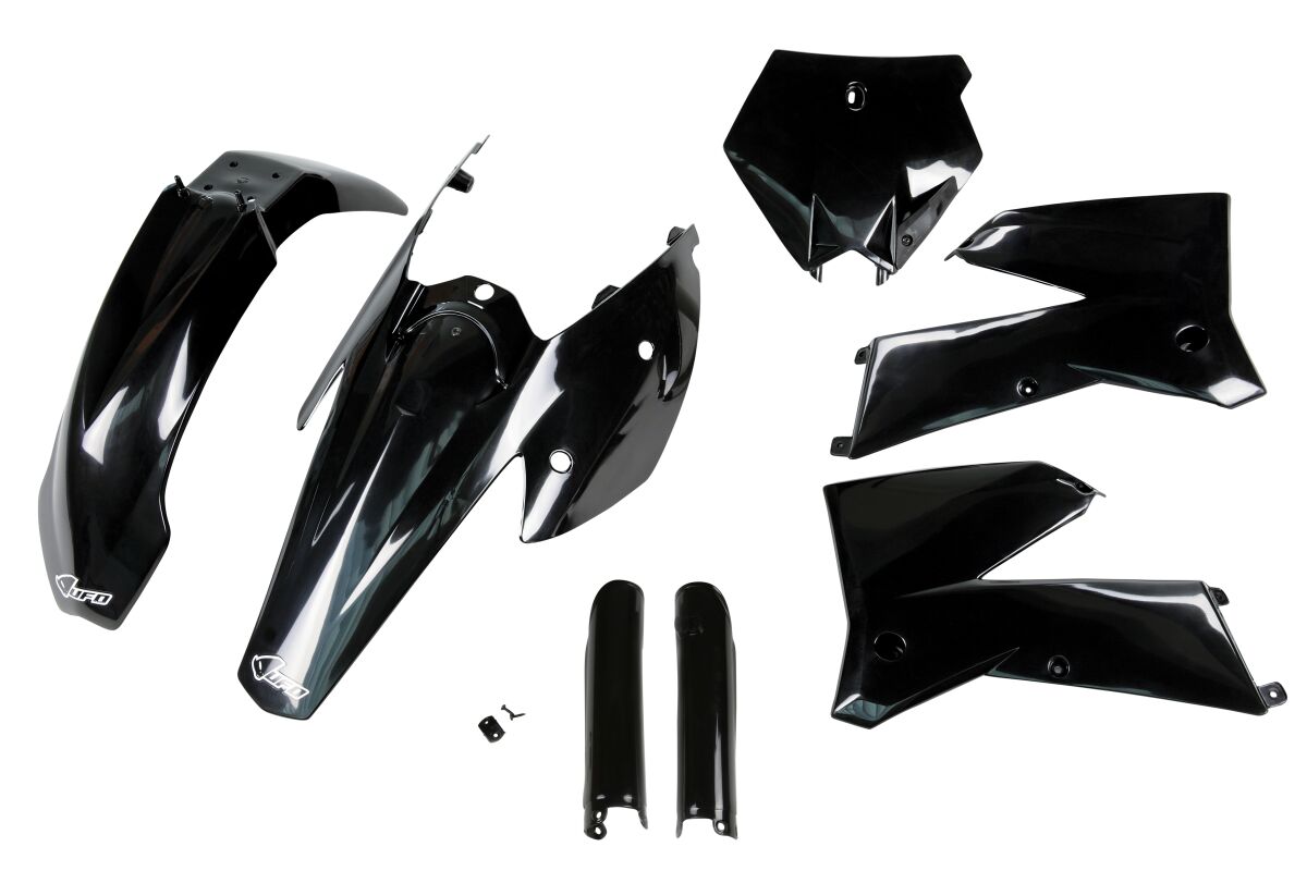 Plastikud full ktm2t/4t 05-6 bk