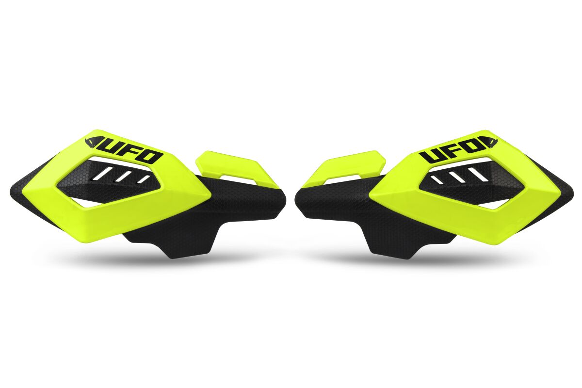 Replace plast arches fly