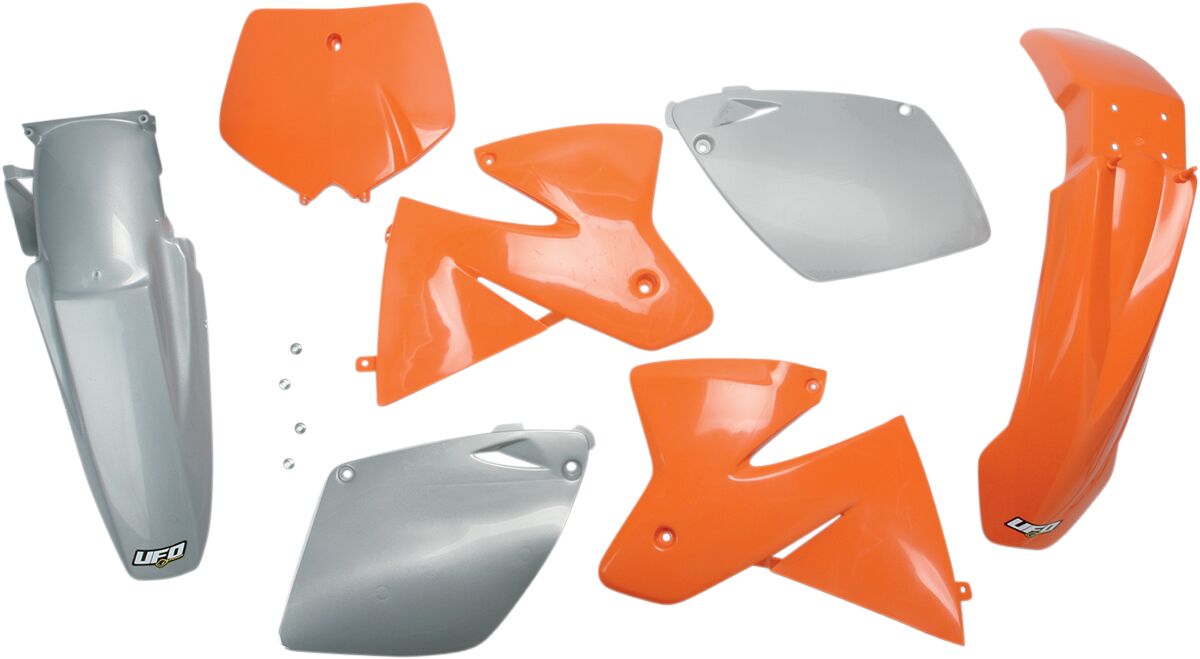 Plastikud ktm2t/4t 2000 oe