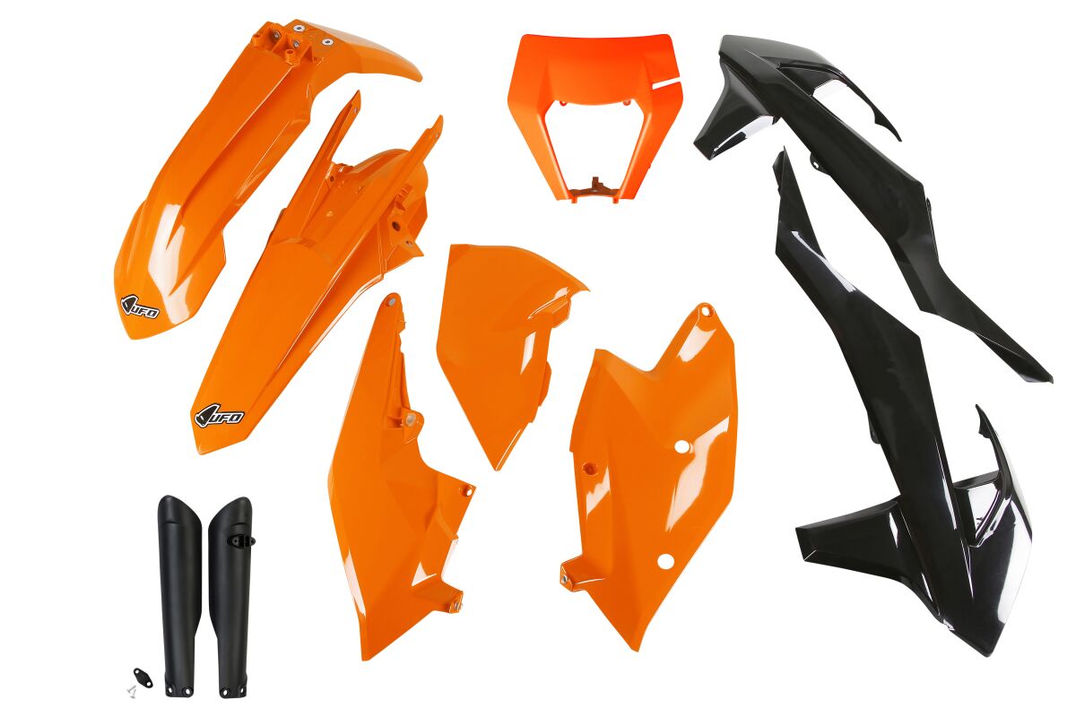 Plastikud full exc 17-19 oem19